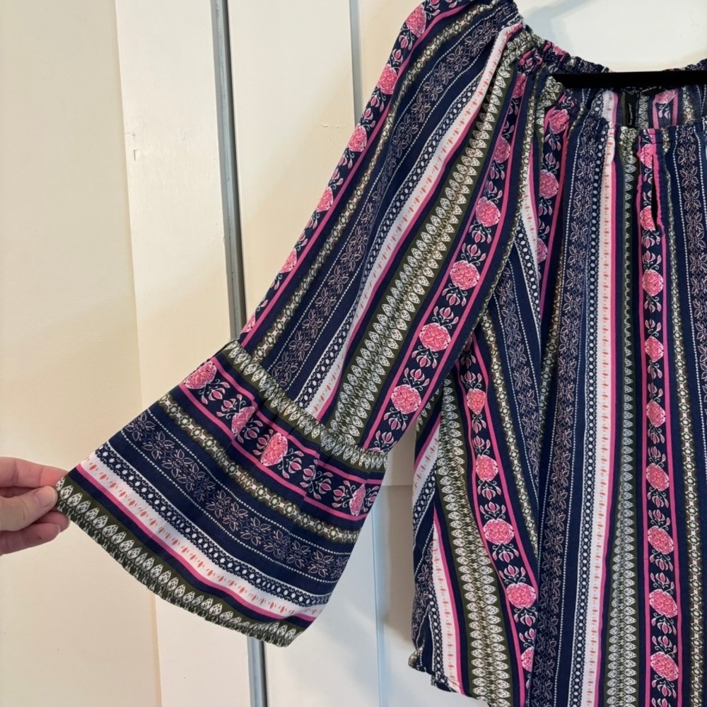 New Directions Boho Floral Stripe Bell Sleeve Blouse Navy Pink Olive L‎ - Picture 3 of 9
